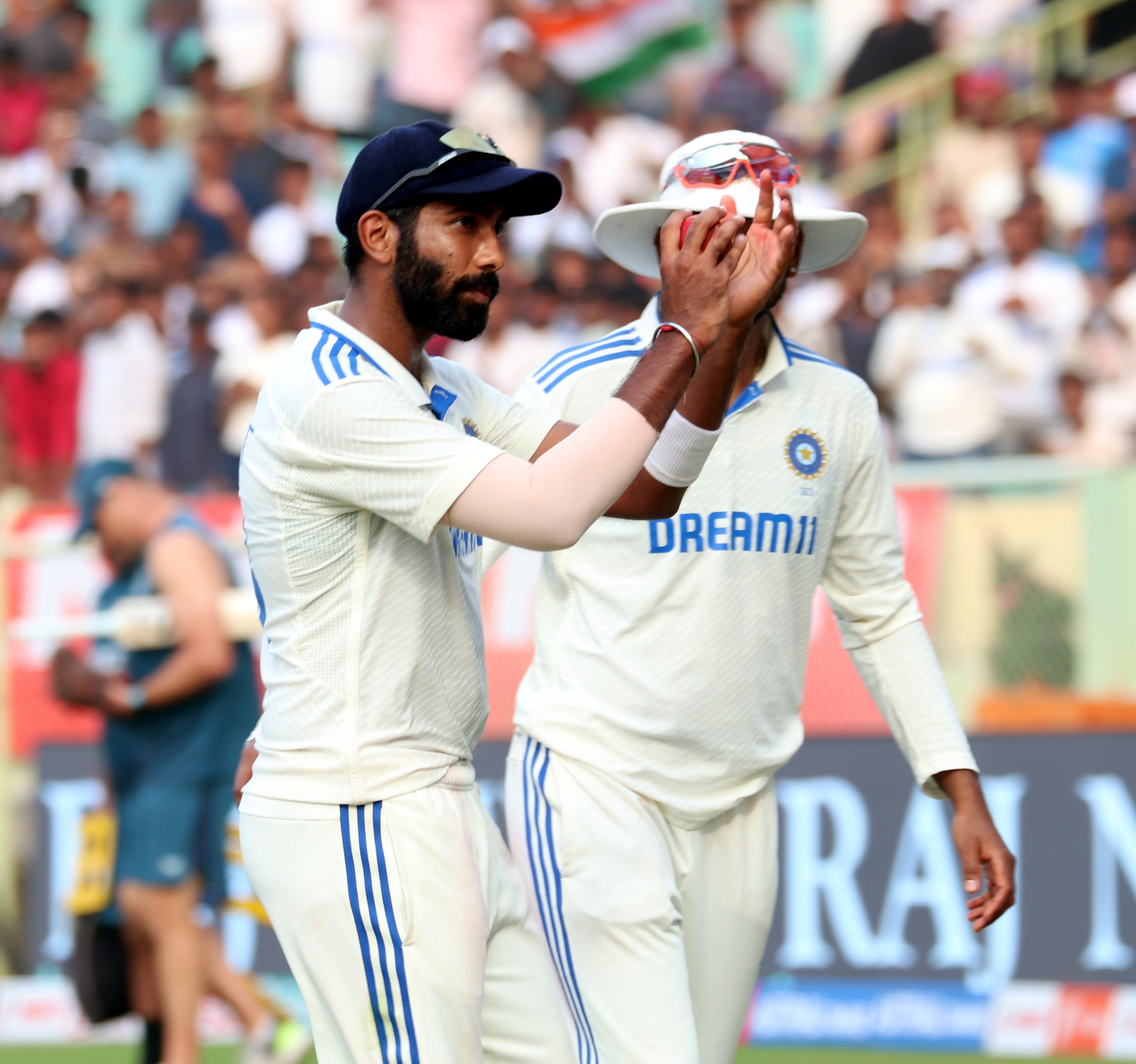 Jasprit Bumrah Bamboozles England In Vizag Test Sports News Portal