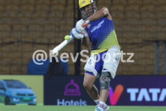 Dhoni practice in Chennai ahead of IPL Playoffs