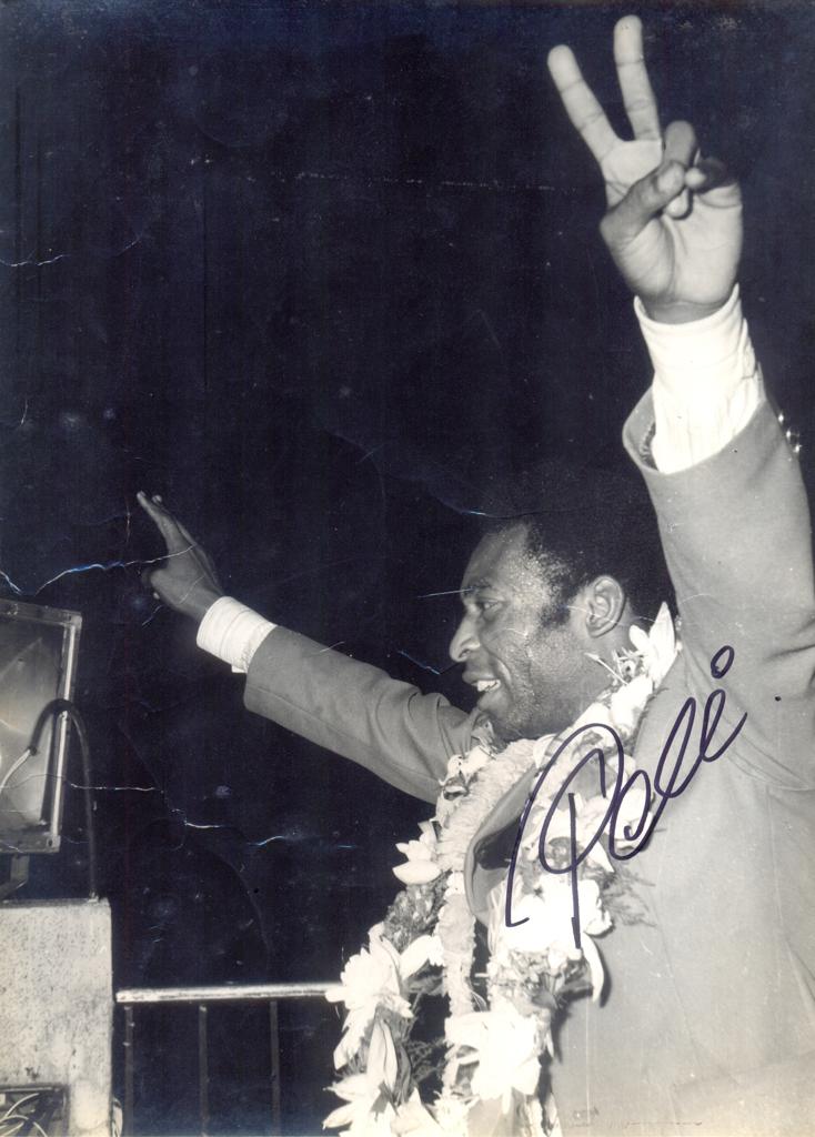 16 thousand kms away, Kolkata turns into a Brazilian colony today!