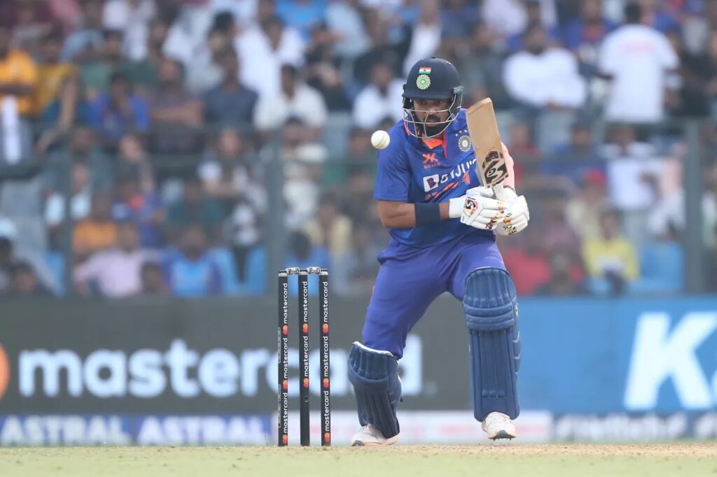 IND v AUS, 1st ODI – Unassuming KL Rahul speaks loud and clear with willow and gloves