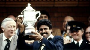 Kapil Dev with the 1983 World Cup trophy