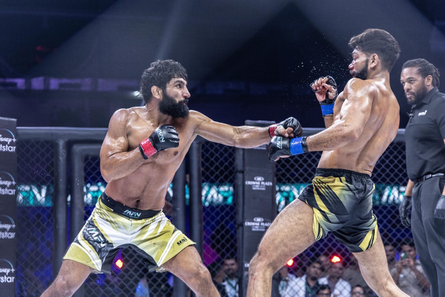 A fight that the fans will remember Sanjeet Budhwar (IND) vs Shyamanand (IND)