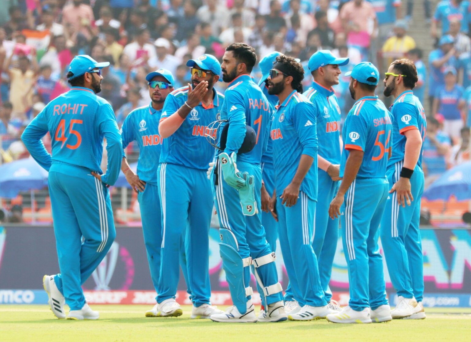 India’s Win Over Pakistan Hinged on Siraj Taking Out Babar India vs Pakistan