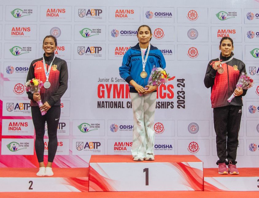 Pranati Nayak tops Dipa Karmakar in Vault final