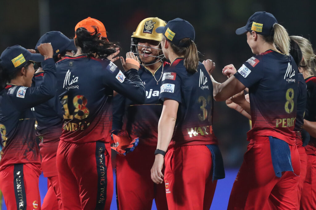 An action-packed night in the throbbing cauldron of Chinnaswamy Stadium