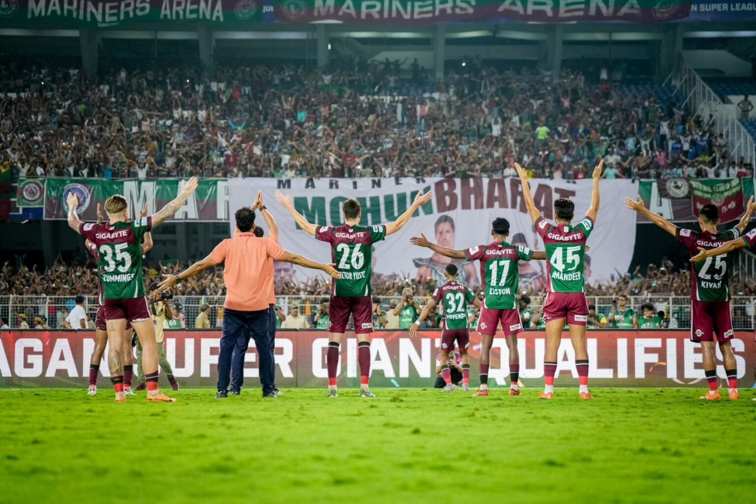 Fortress Salt Lake: The Key to Mohun Bagan’s ISL Dominance under Habas Mohun Bagan players with fans at Saltlake Stadium