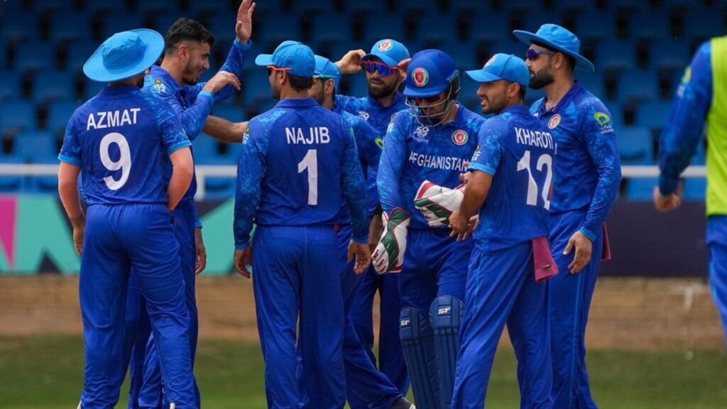 Farooqi, openers propel Afghanistan to a thumping win over Uganda