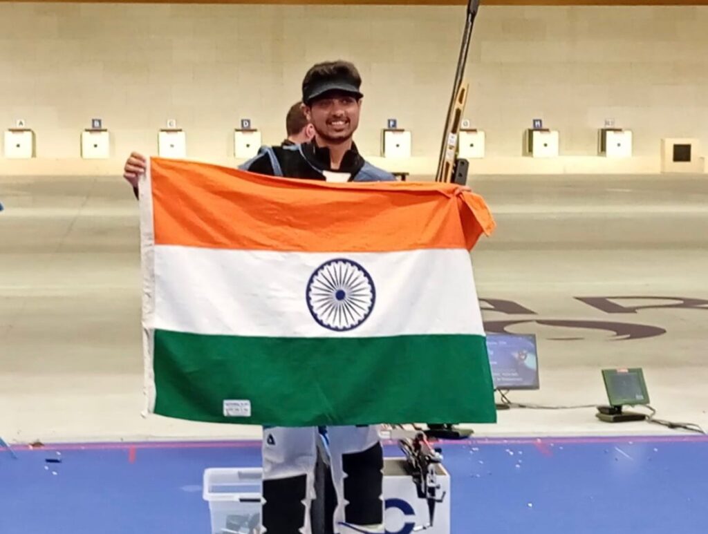 Swapnil Kusale fires his way to bronze in 50m Rifle 3 Positions