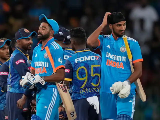 Sri Lanka’s Last-Gasp Heroics Force Thrilling Tie Against India in first ODI