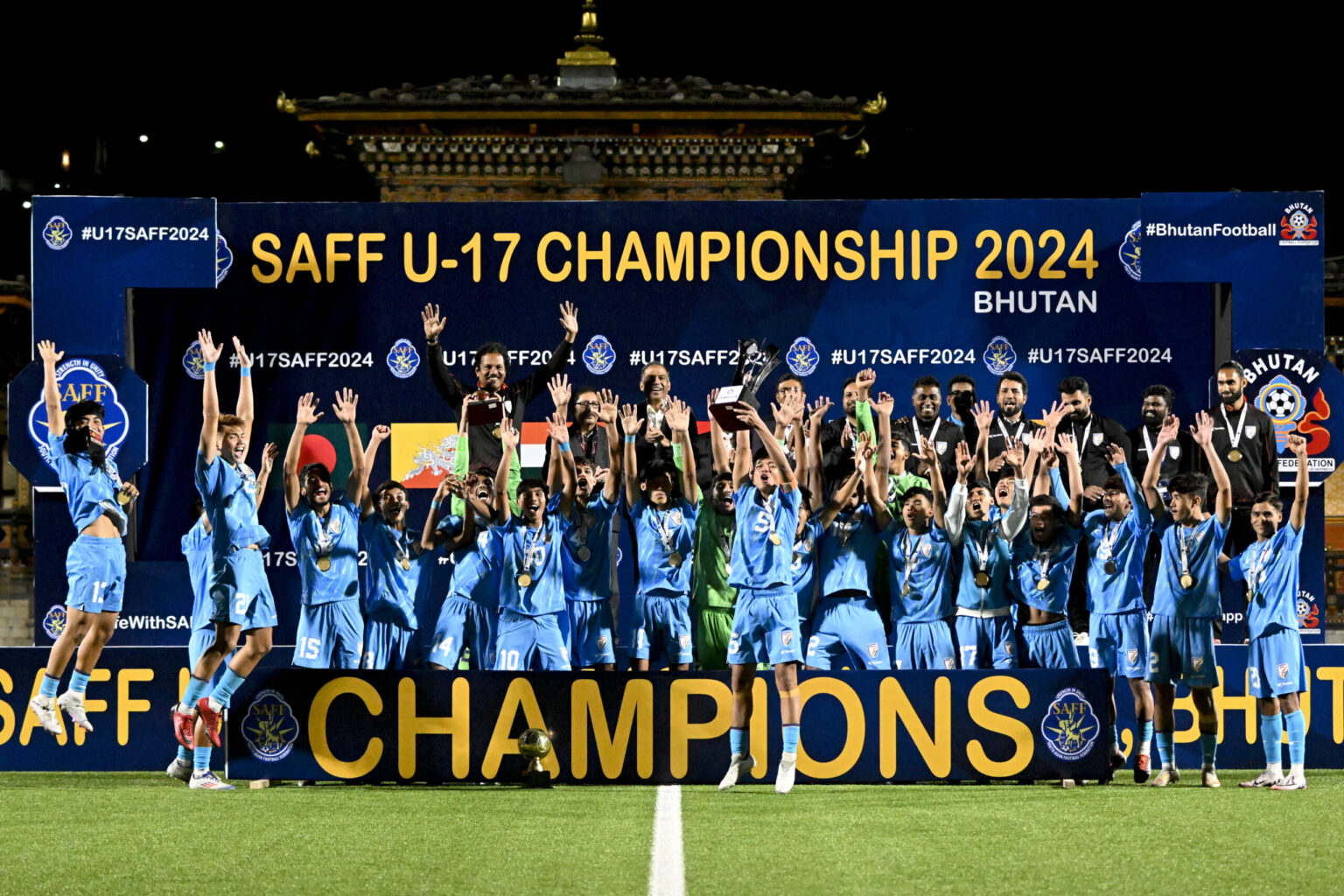 India vanquish Bangladesh to wear the SAFF U17 crown again