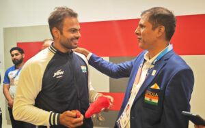 Sumit Antil with Devendra Jhajharia