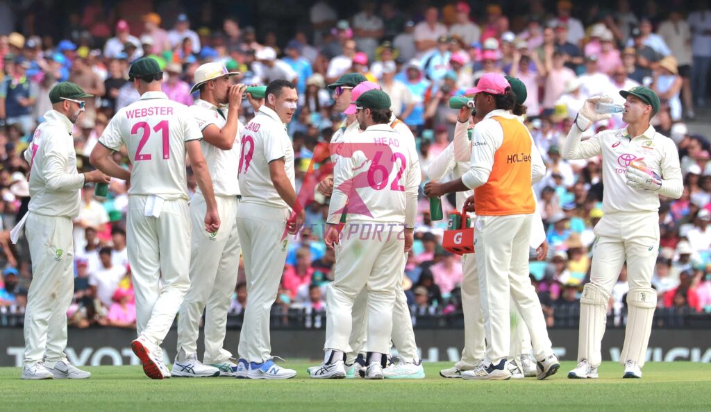 Australia take honours on day 1; Bumrah gives India flicker of hope