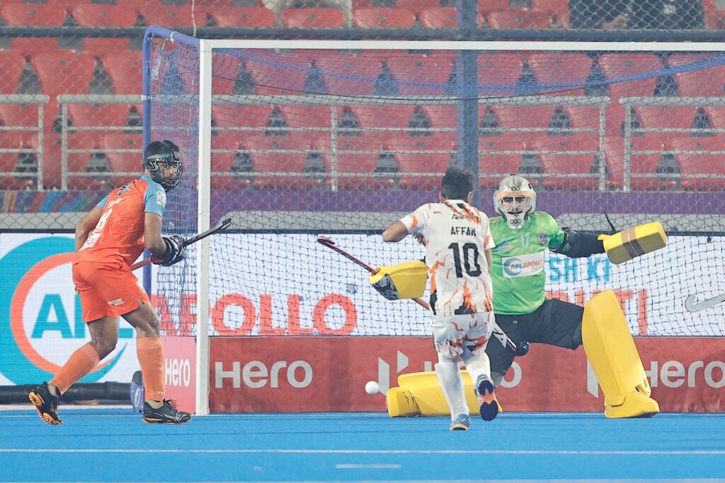 Shrachi Rarh Bengal Tigers Extend Winning Streak with 4-1 Victory over Delhi SG Pipers