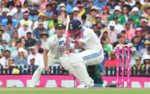 Virat Kohli ducking a ball at the SCG