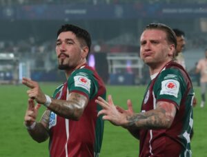 Dimi Petratos and Jason Cummings for Mohun Bagan