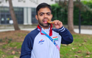 Navdeep Singh with his Paralympics medal