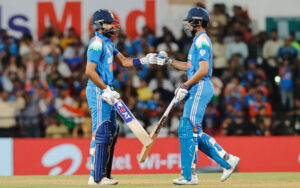 Shreyas Iyer and Shubman Gill during the first ODI vs England