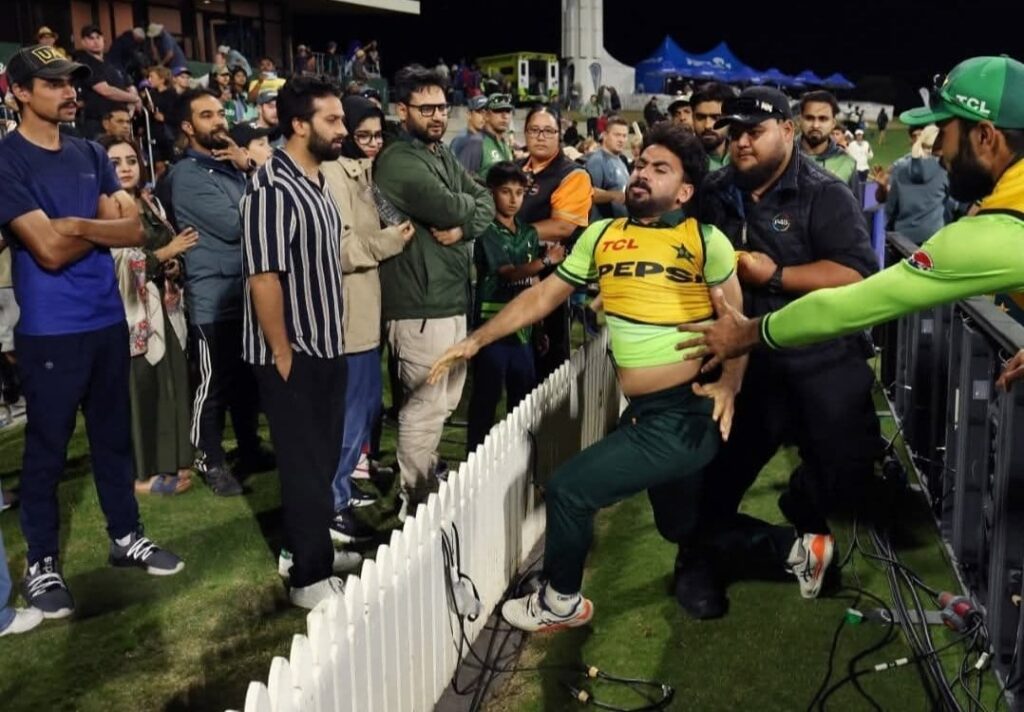 NZ vs PAK: Khushdil Shah Gets Involved in Heated Exchange with Fans, PCB Reportedly Takes Action Khushdil Shah's heated exchange with fans after third ODI vs New Zealand