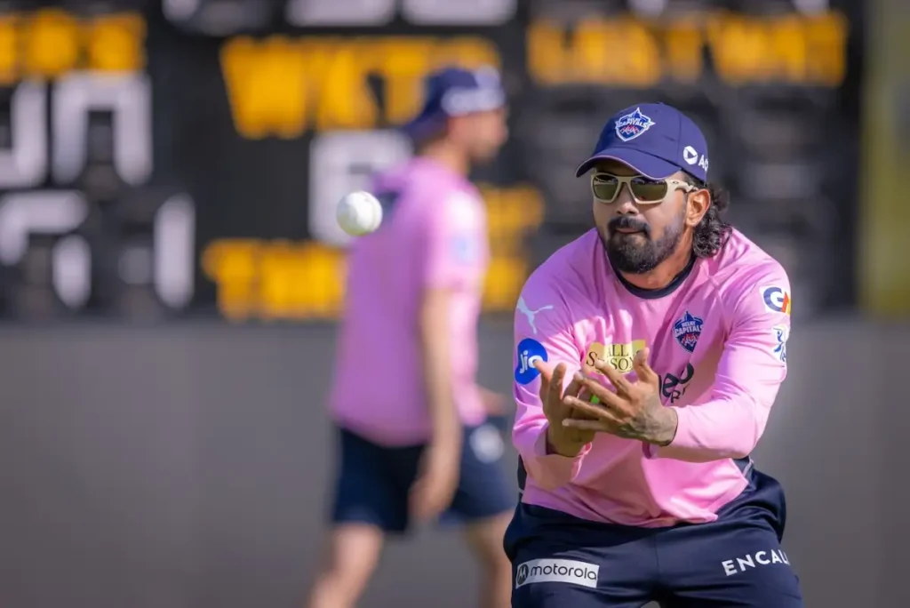 RCB vs DC: 3 Current DC players who have played for RCB in IPL KL Rahul for DC in IPL 2025