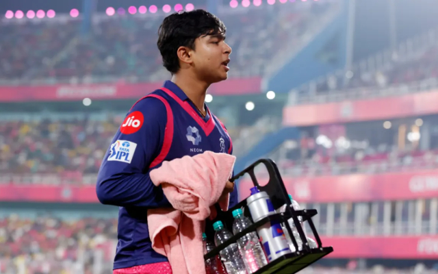 RR vs LSG, IPL 2025: Vaibhav Suryavanshi Replaces Injured Sanju Samson, Makes IPL Debut at 14 Years 23 Days Vaibhav Suryavanshi for RR in the IPL 2025