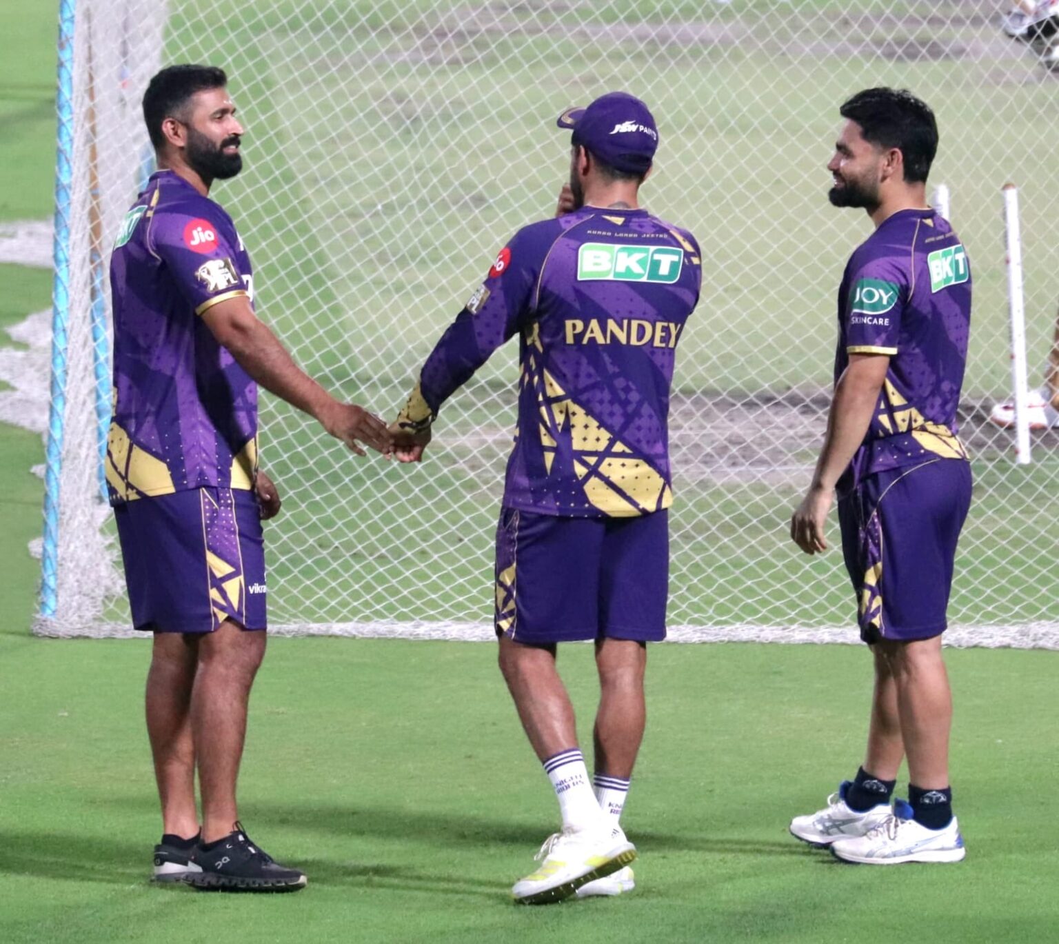 Abhishek Nayar returns to KKR fold, joins team’s practice at Eden Abhishek Nayar with Rinku Singh and Manish Pandey at the KKR nets at Eden Gardens on Saturday. Photo: Debasis Sen