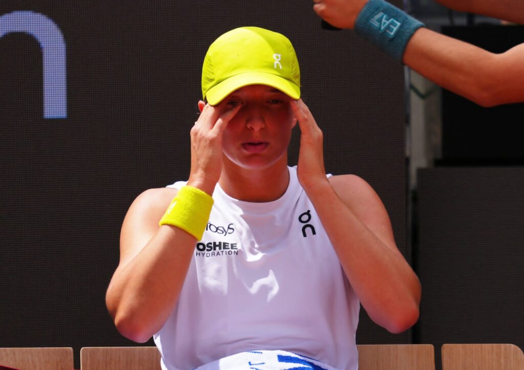 Italian Open, 3rd Round: Danielle Collins knocks out Defending Champion Iga Swiatek Iga Swiatek, Italian Open