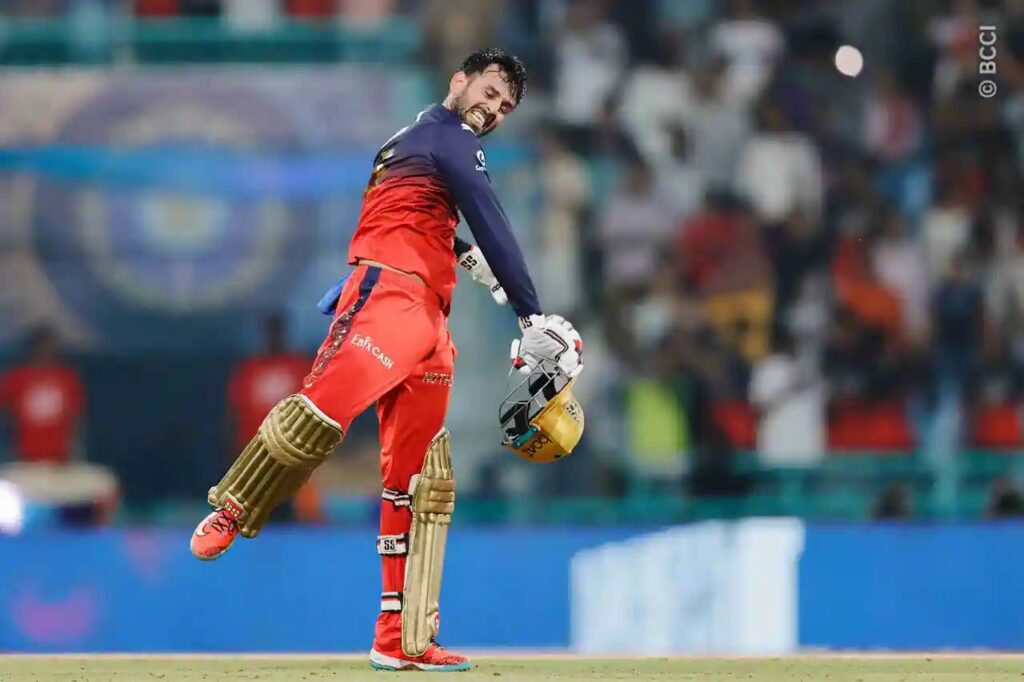 Jitesh takes RCB home