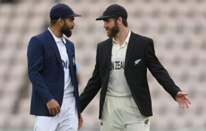 Virat Kohli with Kane Williamson