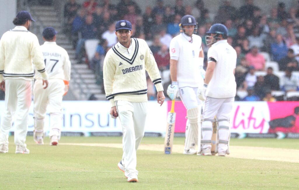 ENG vs IND: Sunil Gavaskar’s assessment after Shubman Gill’s Test captaincy begins with a setback Shubman Gill in Leeds