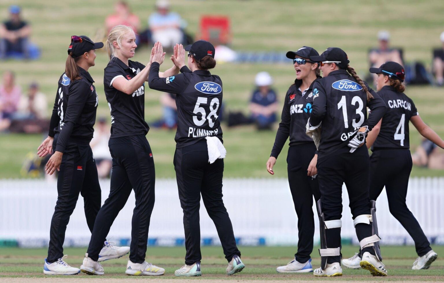 Hannah Rowe and Georgia Plimmer in New Zealand A squad for England Tour