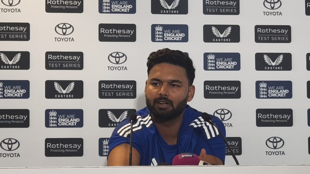 Shubman Gill to bat at No. 4: Rishabh Pant