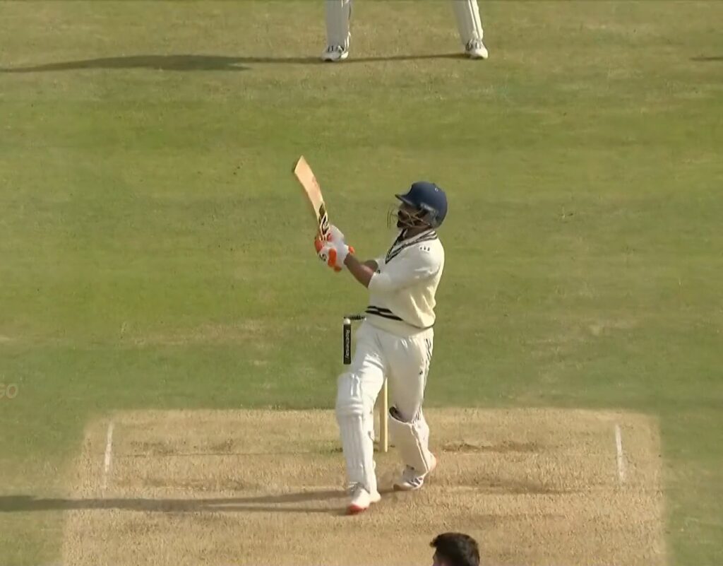 Ravindra Jadeja Makes Valiant Effort with the Bat as Lower Order Collapses Again Ravindra Jadeja