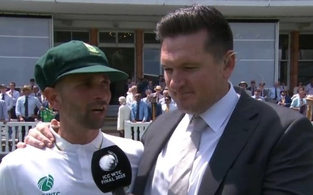 Graeme Smith with Keshav Maharaj