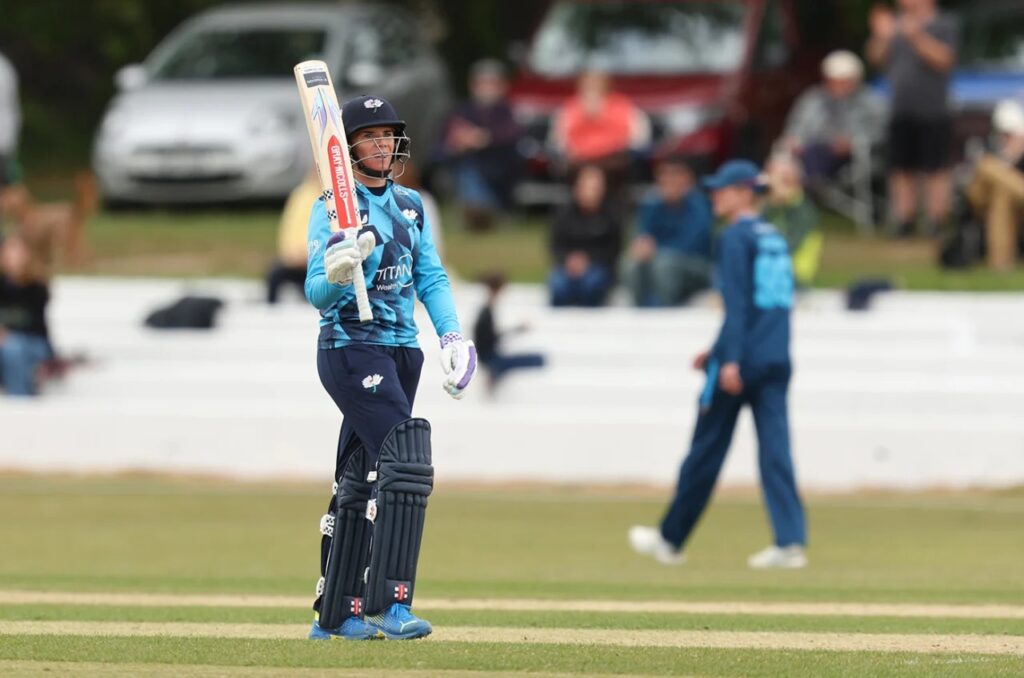 Lauren Winfield-Hill in T20 Women's County Cup