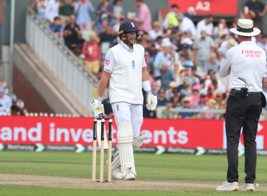 ENG vs IND: Trott applauds Root’s balance and brilliance in historic Old Trafford innings Root
