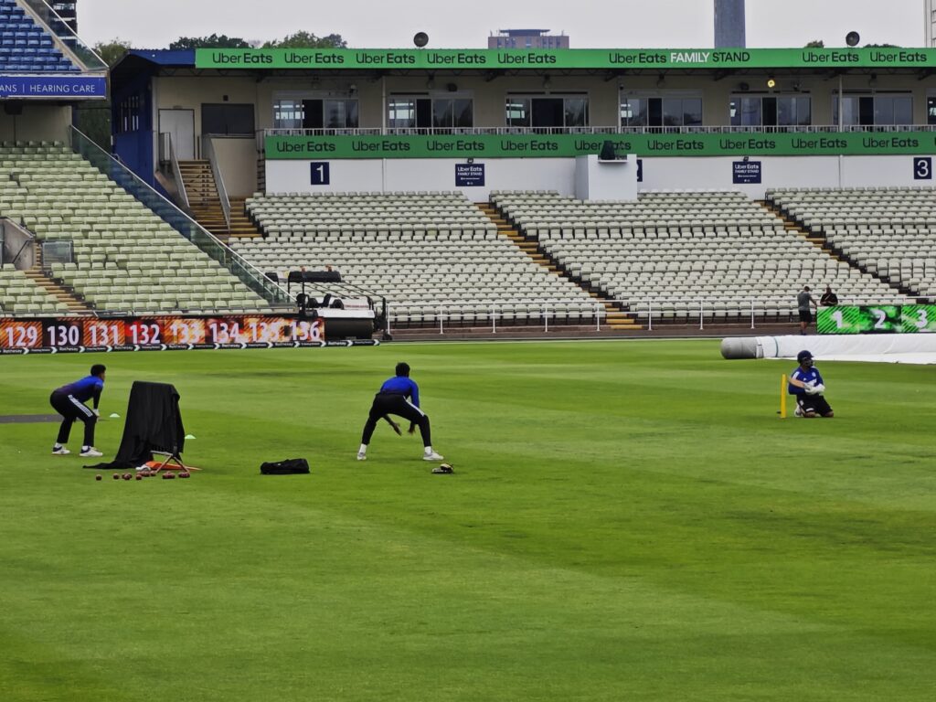 Sai Sudharsan and Shubman Gill, slip cordon drill