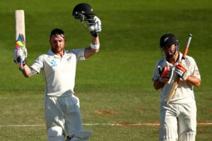 Brendon McCullum and BJ Watling in 2014