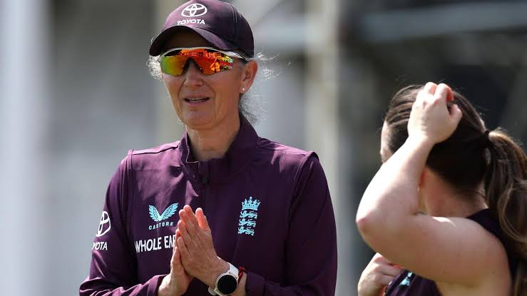 Charlotte_Edwards