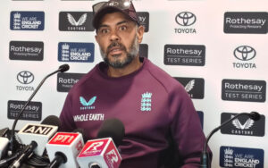 Jeetan Patel at the PC