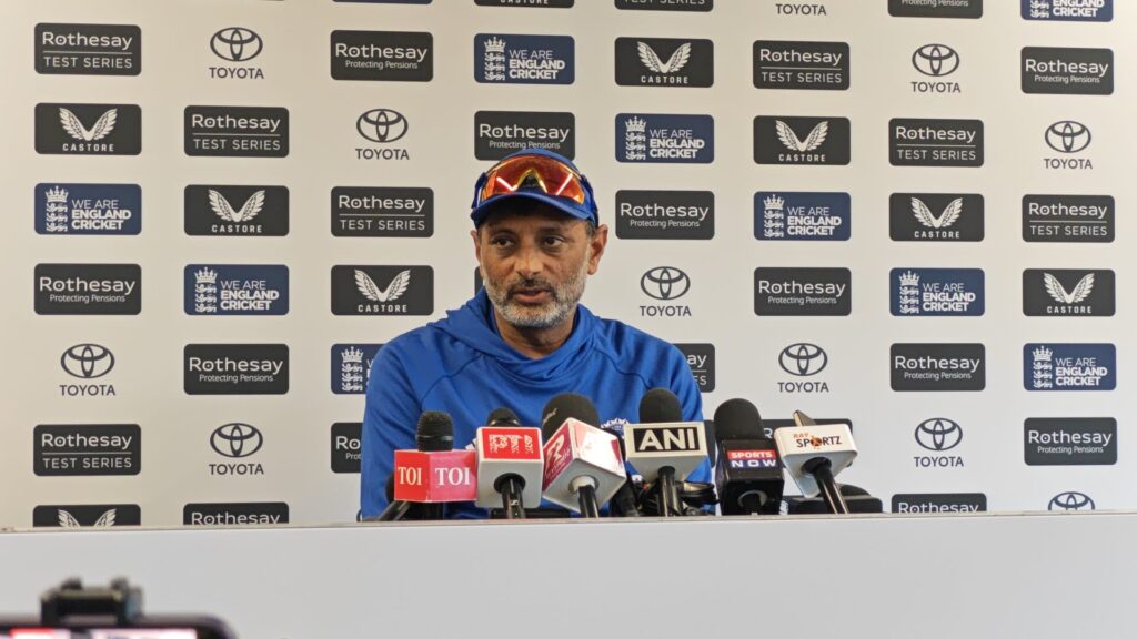 “No Test Specialists? That’s the Reality” – Batting Coach Defends India’s All-Format Line-up Amid Pressure to Bat Five Sessions Kotak