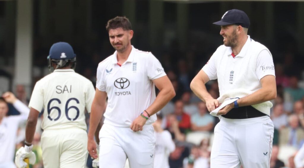 ENG vs IND: Gavaskar takes dig at England over green Oval pitch England_Oval