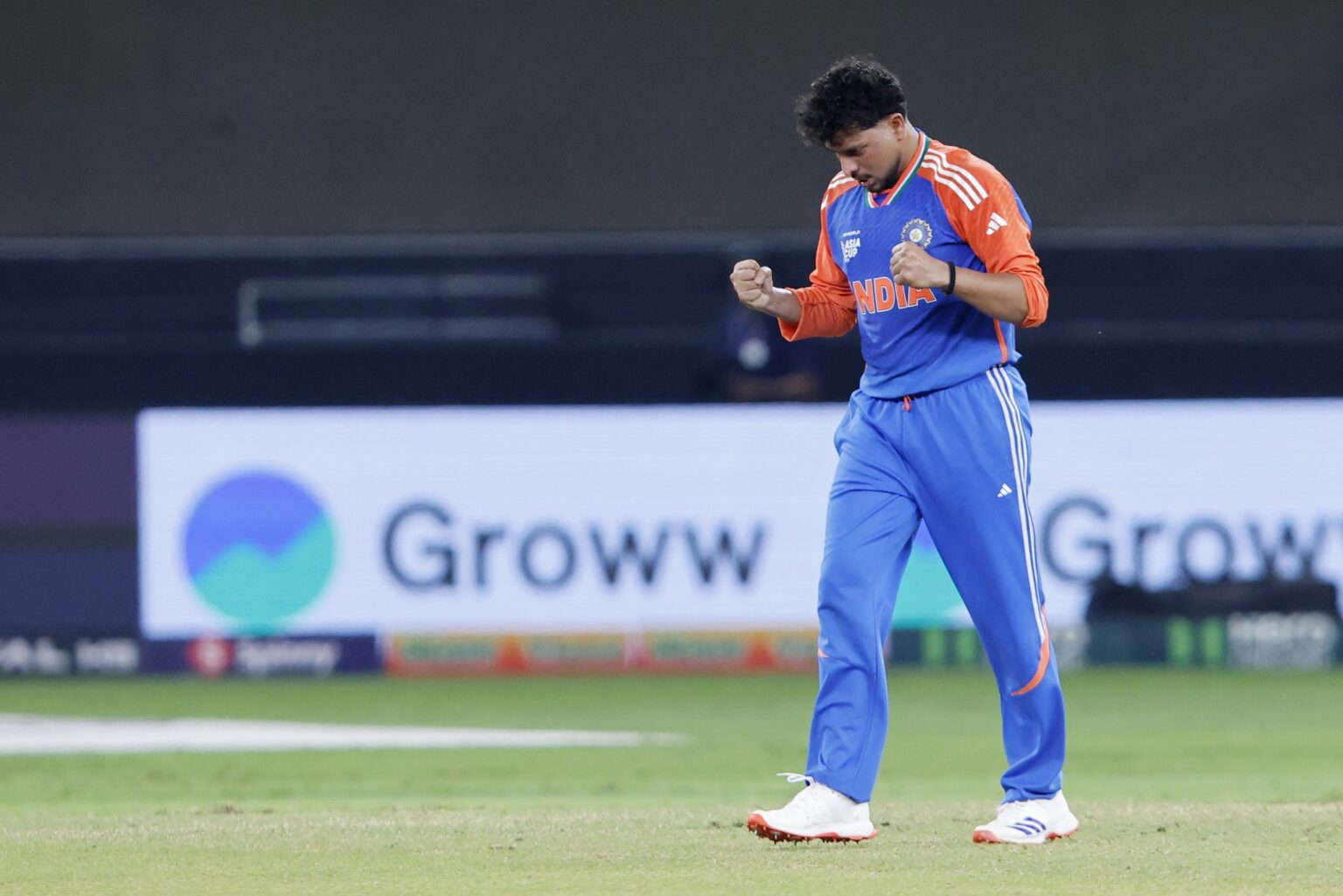 IND vs PAK: Kuldeep Creates Asia Cup Record, Destroys Pakistan Batting Kuldeep_Yadav