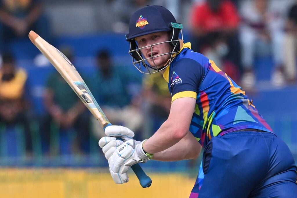 Jordan Cox added to England squad for Ireland T20Is