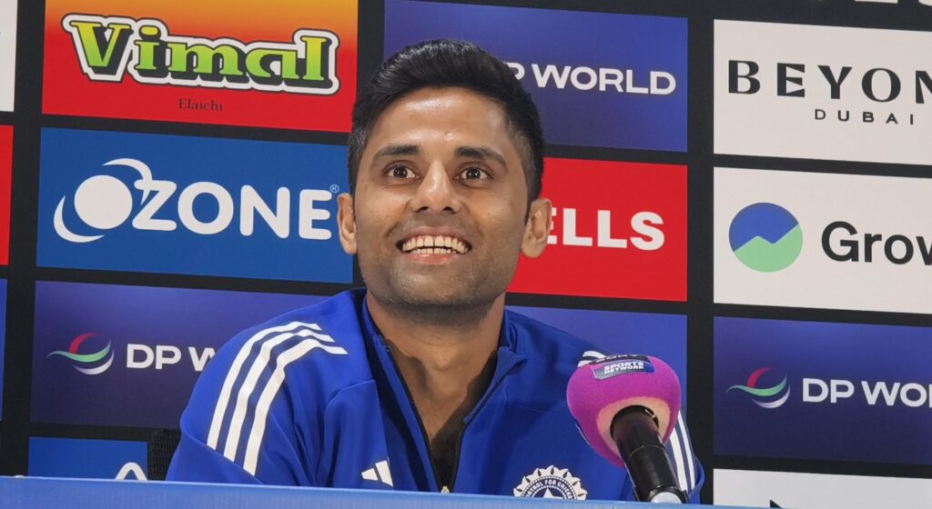 Suryakumar lightens things amid heavy climes