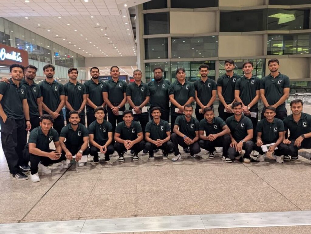 Pakistan Hockey Team Told to Stay Calm and Not Expect Handshakes from India Pakistan_Junior_Hockey_Team