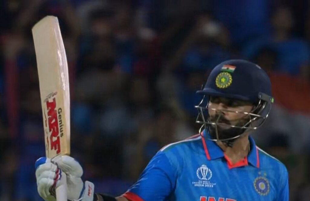 AUS vs IND: Gavaskar Tips Kohli For a Big Knock In Sydney Virat_Kohli